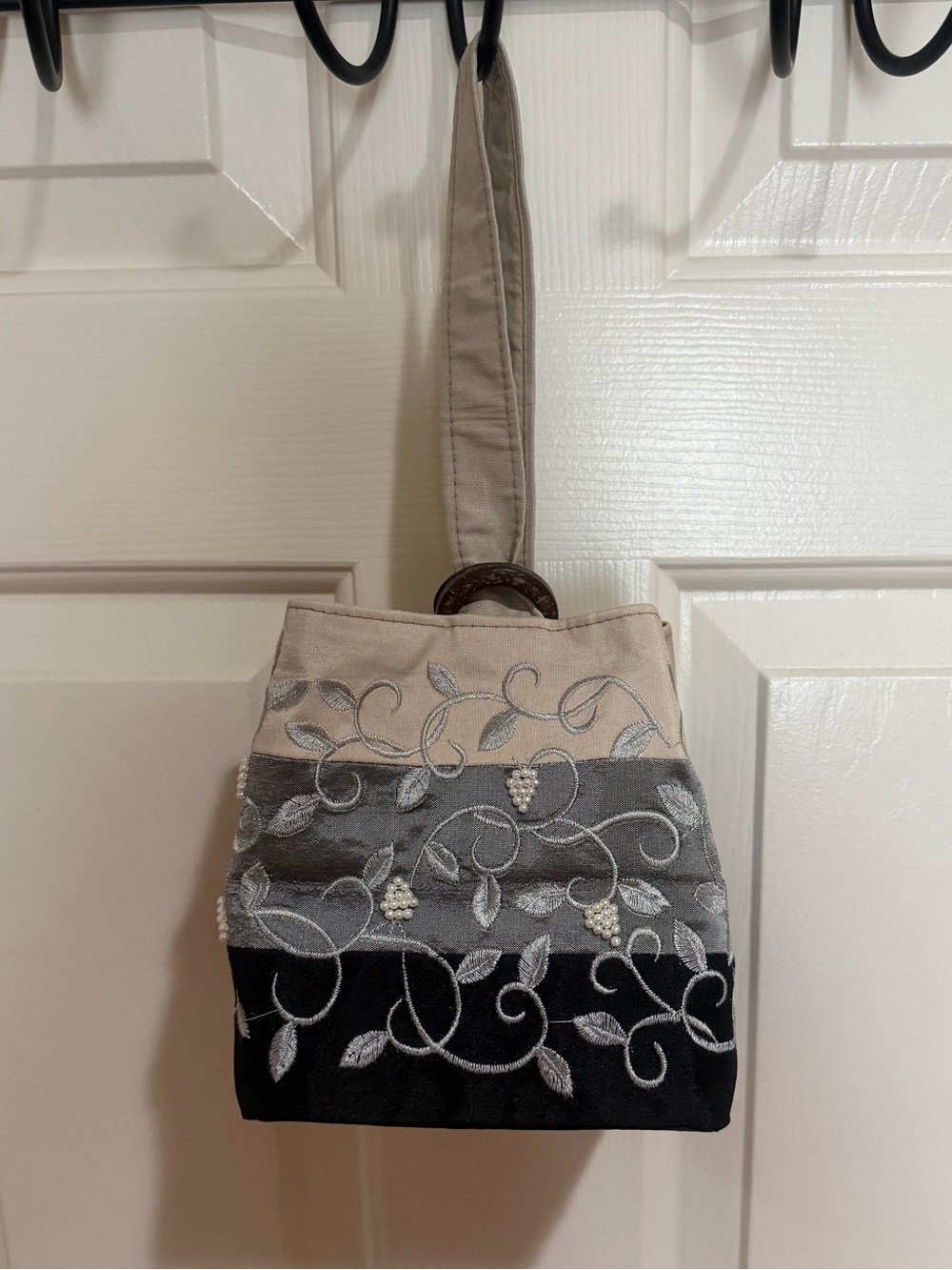 NEW Women’s Embroidered Tri-Tone Wristlet Bag – Beige Gray Black in Thai Silk